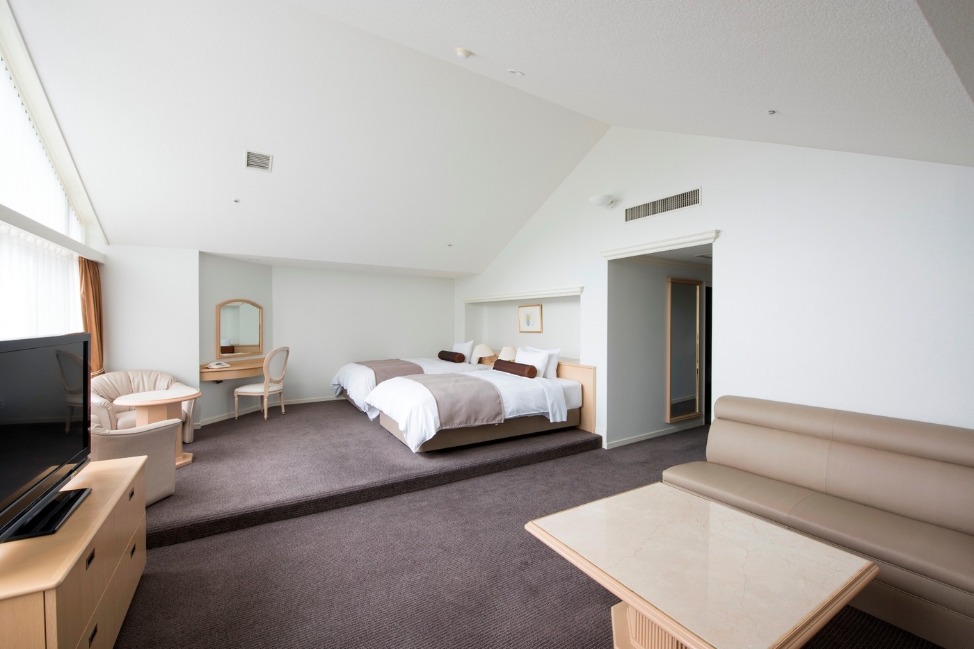 Deluxe Family room