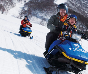 Snowmobile Tour at Madarao Snowmobile Tour at Madarao